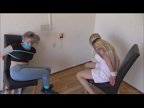 ❤️ Hoʻopili / nakinaki ʻia a nakinaki / kaikamahine i ka pilikia ❤️ Sex video ma haw.hochu-sex-tomsk.ru ﹏